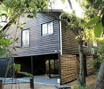 Isinkwe Backpackers Bushcamp Hotel Hluhluwe Exterior foto