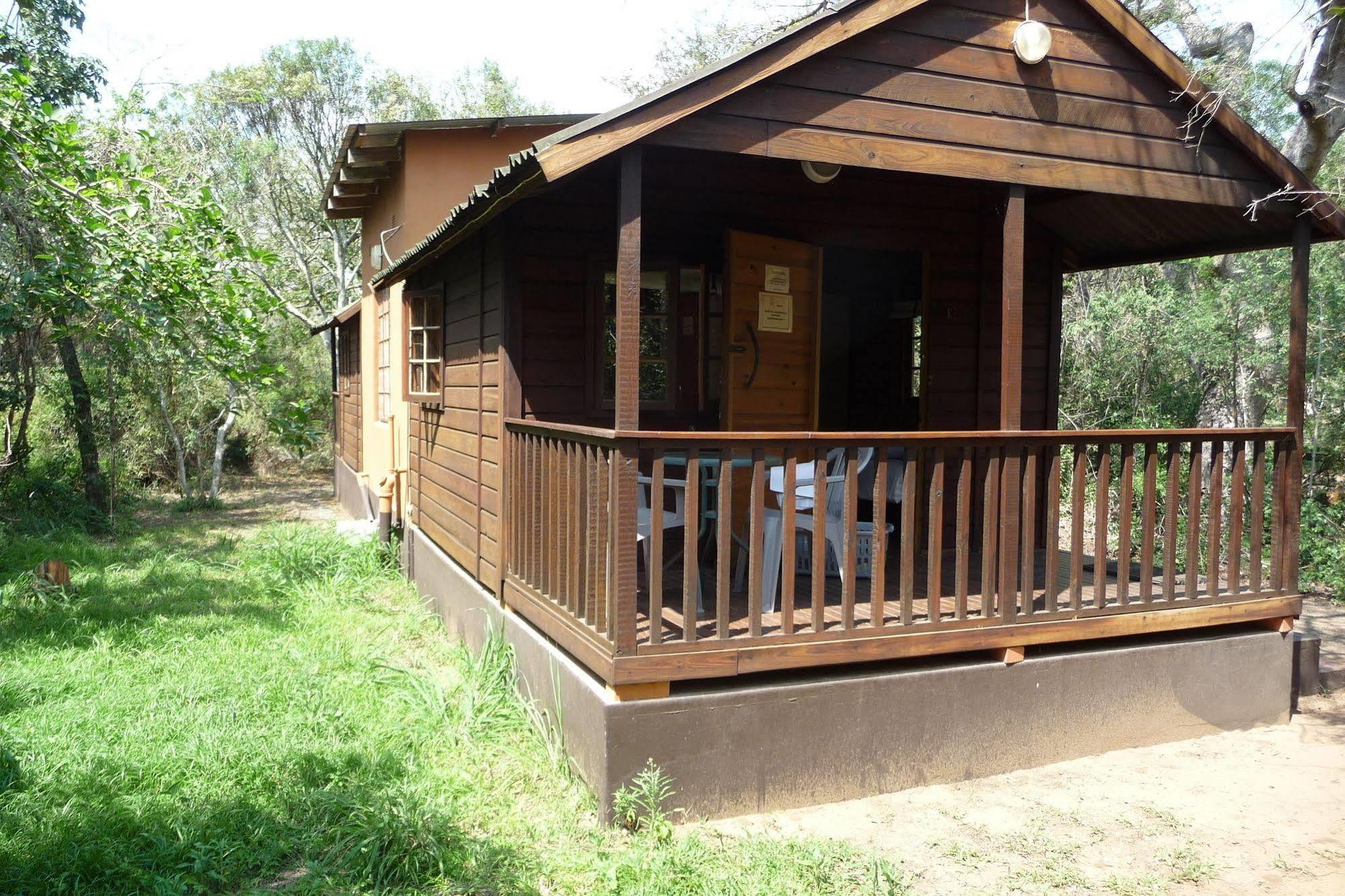 Isinkwe Backpackers Bushcamp Hotel Hluhluwe Exterior foto