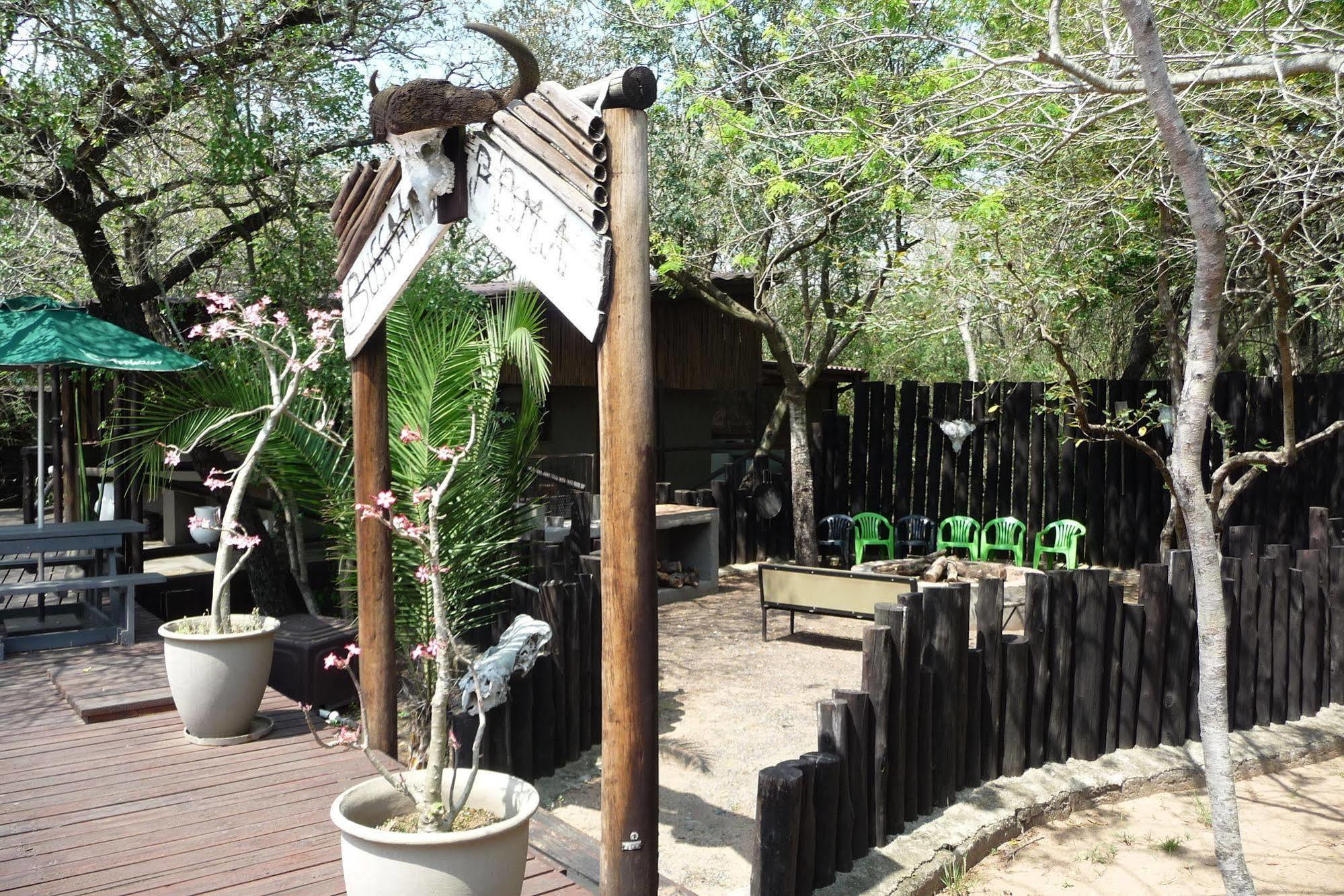 Isinkwe Backpackers Bushcamp Hotel Hluhluwe Exterior foto